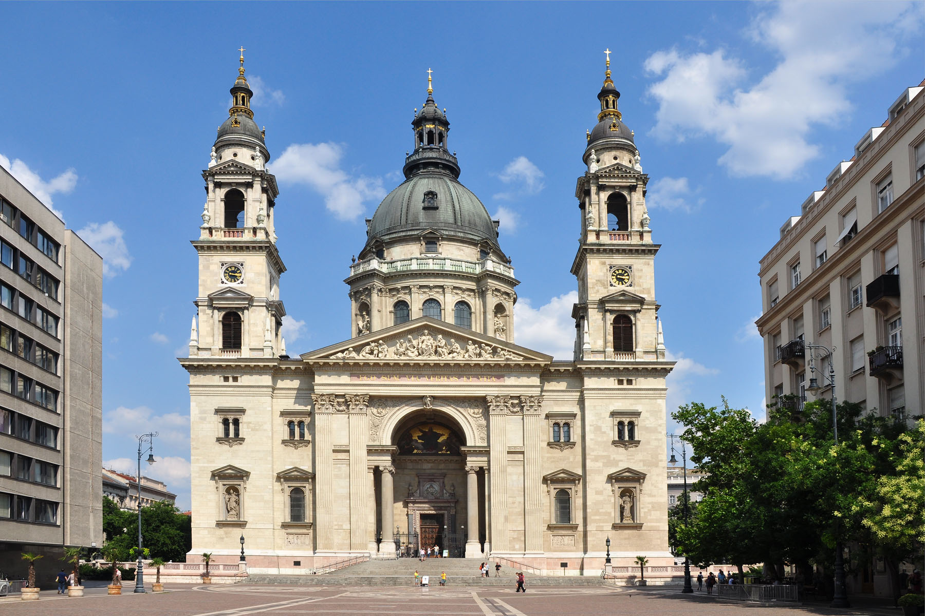 Photo St Stephen s Basilica Budapest Hungary Photo St Stephen s Basilica Budapest Hungary
